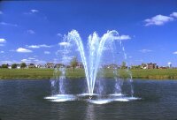 Плавающий фонтан Корвет 24 Вольта 800 Ватт